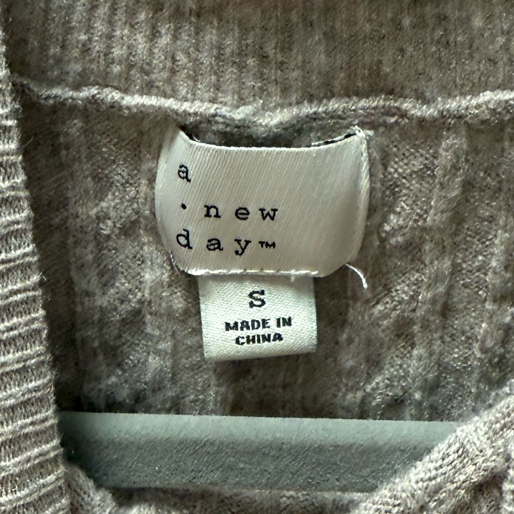 Sweater Tank - Picture 2 of 2